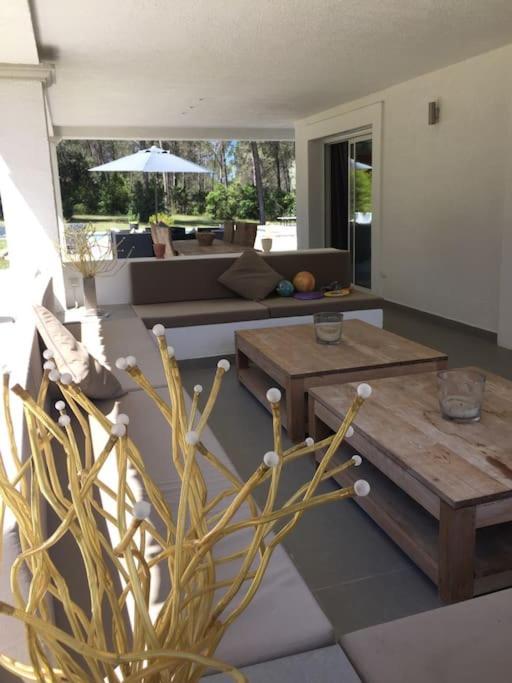 Au Coeur De La Pinede Avec Piscine Privee Villa *