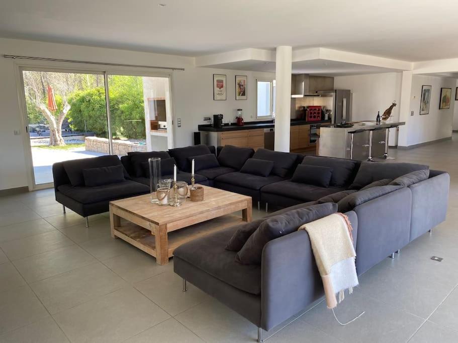Au Coeur De La Pinede Avec Piscine Privee Villa *